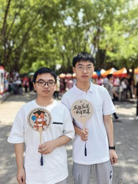 开学季！三对双胞胎，同一天，同一大学，同时报到！  第3张